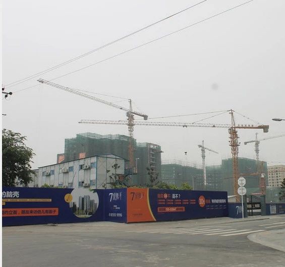 小区相关图