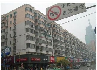 大梁街小区实景图