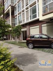 世宏锦舍 3室1厅 东南