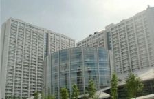 三里屯首开幸福广场观景东向2居室双卫