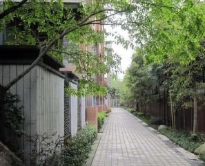 浣花院子4室2厅南北