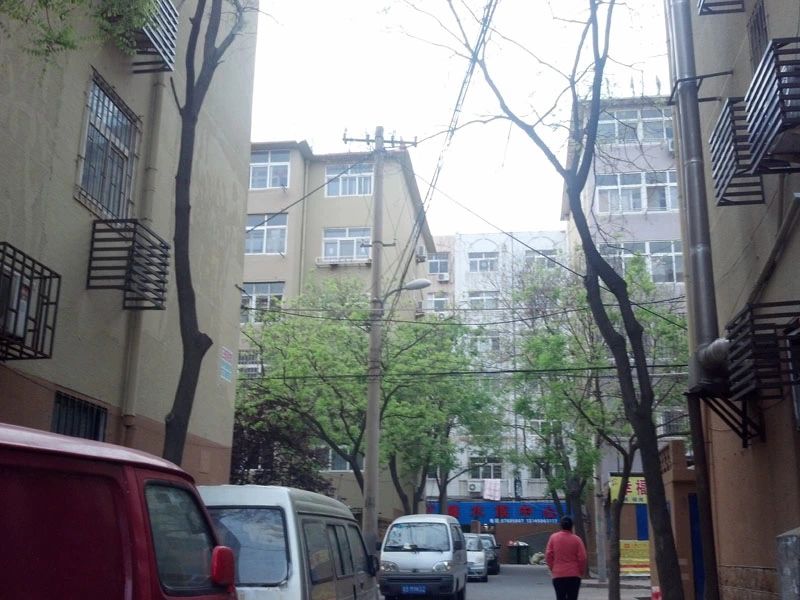 小区相关图