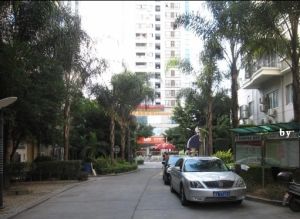 加州城简装大平层,复试户型端正,视野佳