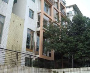 边城水恋3室2厅西南