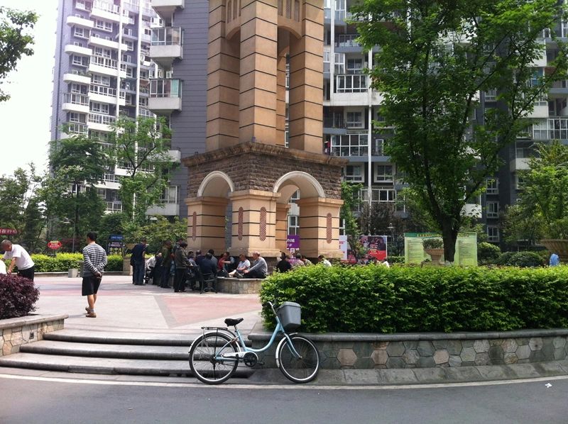小区相关图