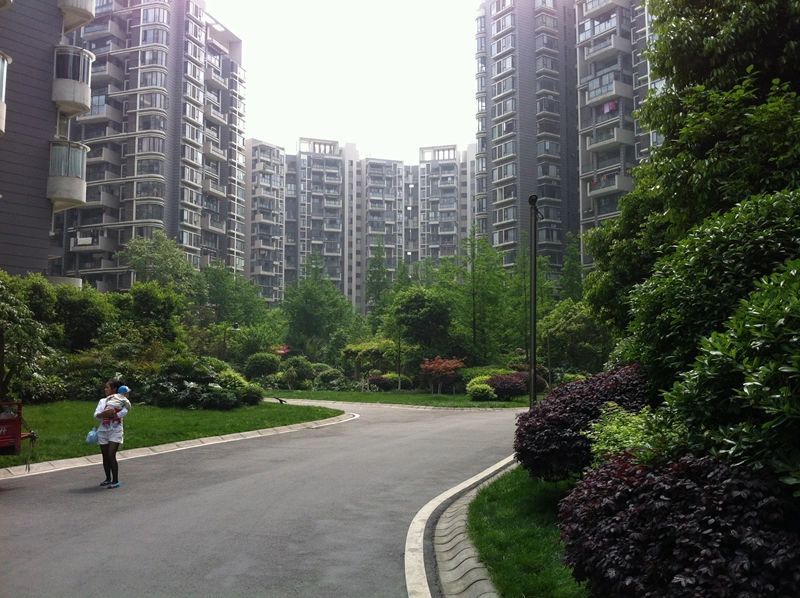小区相关图
