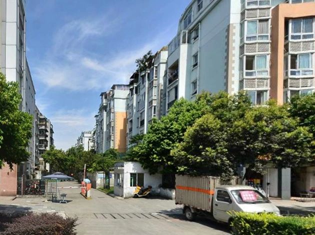 小区相关图