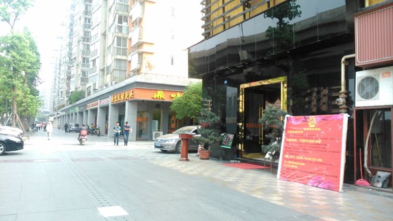 小区相关图