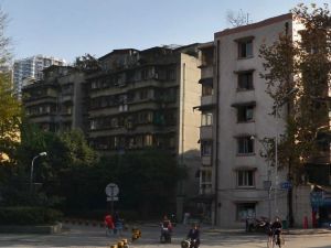 九里小区4室2厅北南