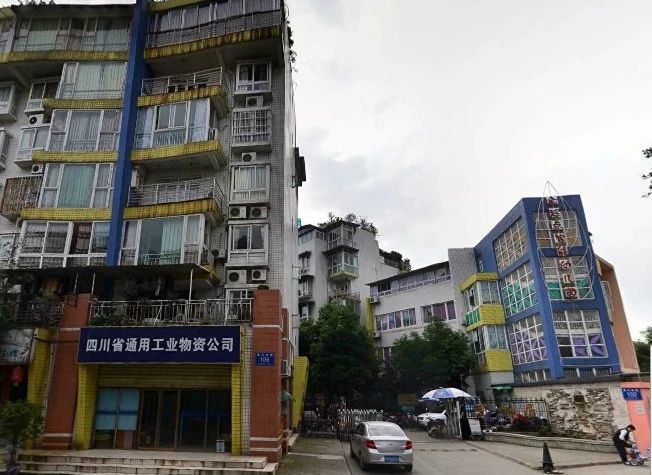 小区相关图