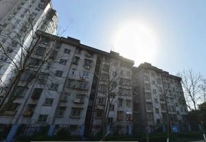 姚江边精装自住中层采光好