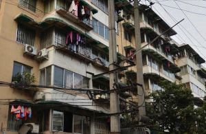 国光苑3室1厅西南
