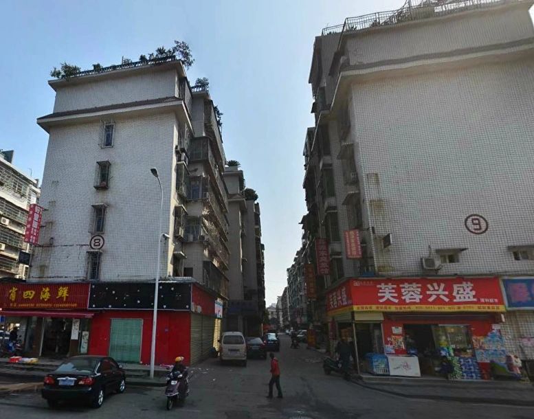 小区相关图