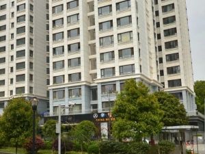 湖南宾馆住宅小区4室2厅南