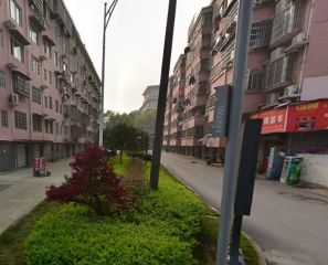 业主诚心出售满五唯一交通便利户型周正