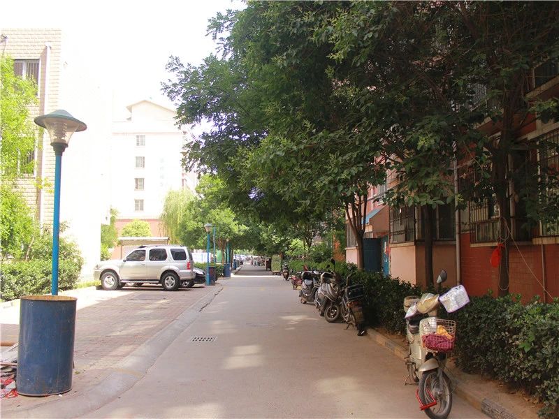 小区相关图