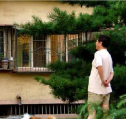万源东里低楼层两居业主诚售