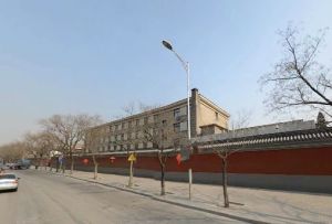 府右街1室0厅东