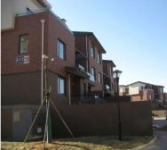 蓝河湾联排别墅 地上3层 环境好 配套完善