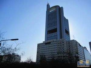建国路100号2室1厅东西