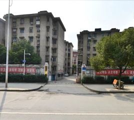 天心区教师村3室2厅南