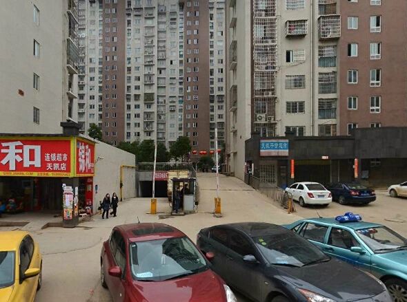 小区相关图