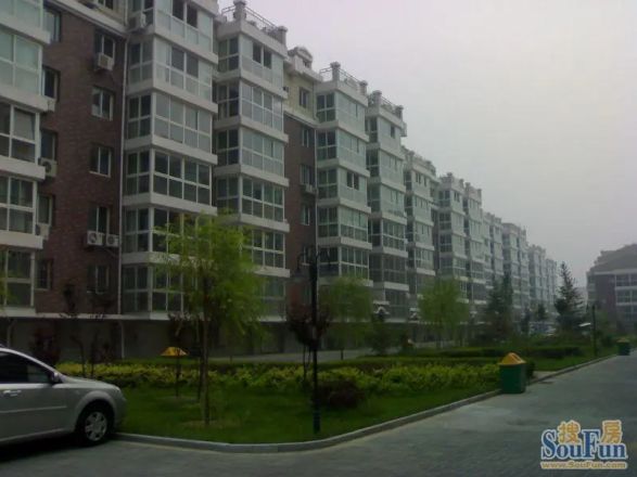 鸿泽园小区实景图