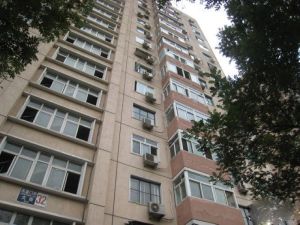 东城区东直门电梯直达朝南两居满五唯一只有契税有钥匙价可谈