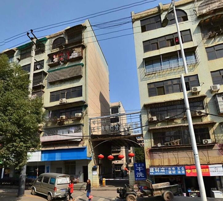 小区相关图