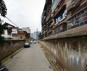 曾家湾小区1室1厅南北