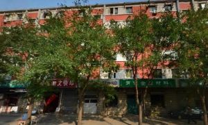 德外大街甲22号1室1厅东西