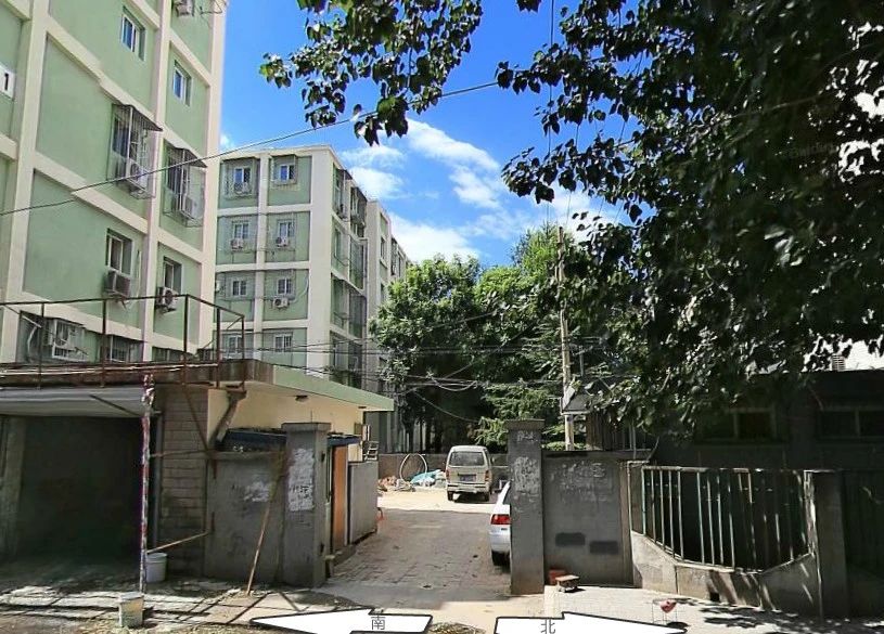 小区相关图