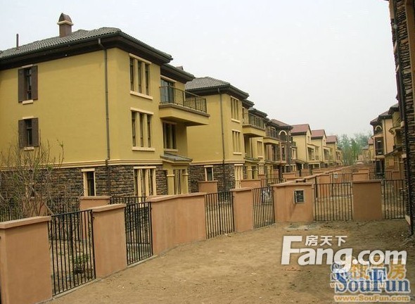 金华园别墅实景图