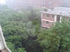 京原路5号院 距一号线八角游乐园700米 带电梯