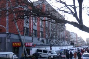 荣光胡同1室0厅西