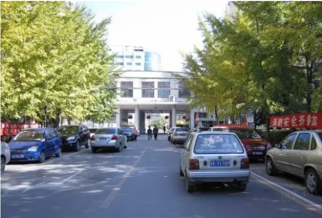 北蜂窝中路2号院实景图