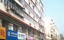 西革新里110号院1室1厅东