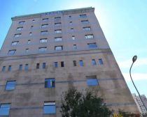 鸿坤理想湾下叠别墅,精装修,满五不唯一,诚意出售