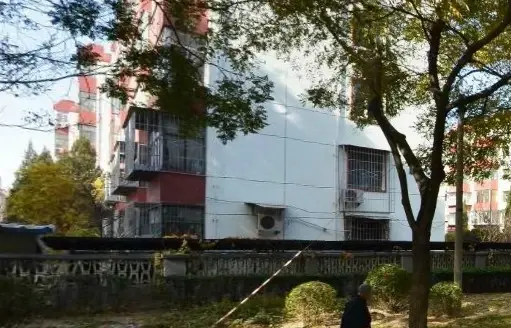 厂洼街甲5号院实景图