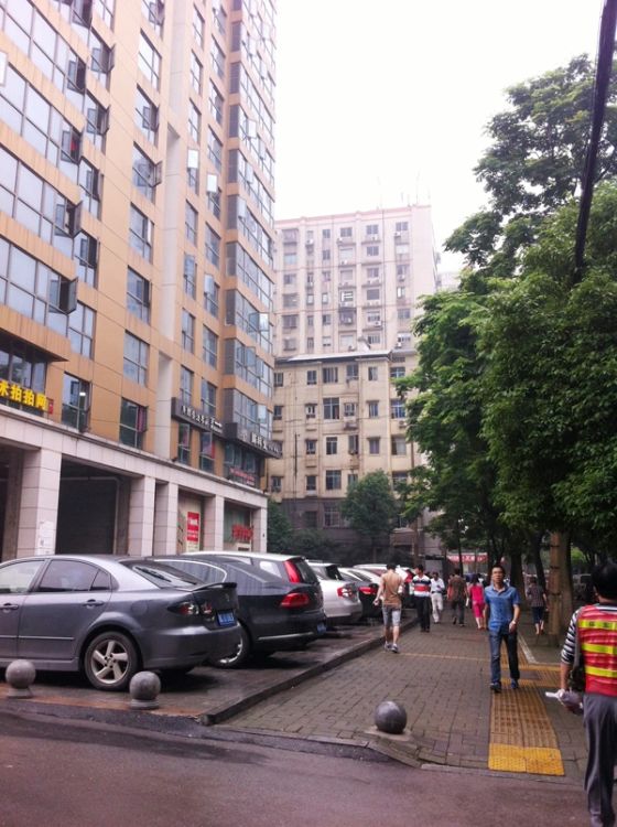 小区相关图