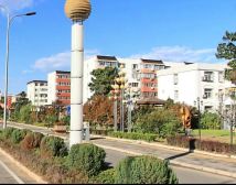 凤瑞二园两居室,精品好房,停车方便