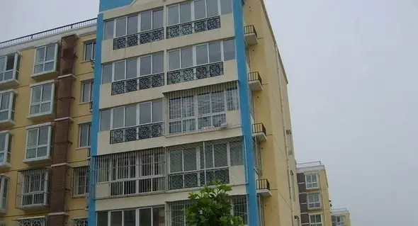 绿茵小镇实景图