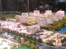 婚房装修大三室 拎包入住 出行便利采光好 价钱可谈