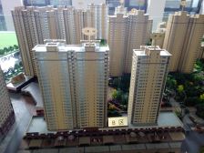 怡海国际 三室朝阳 证过二带车位 好楼层