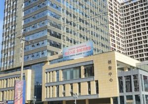缤纷时代广场1室0厅北东