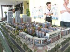 低密社区位置采光好精装过2一楼带院 带车位