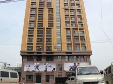 地铁口!历下区!正南向!精装修!带全套!好楼层