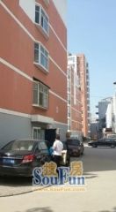 天地物业 4室2厅 南 北