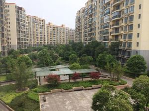 金鹰城圣爵菲斯3室2厅南