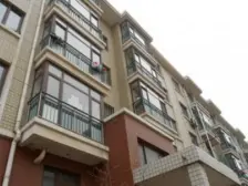 两室两厅,南北通透,户型方正,采光充足,视野开阔。